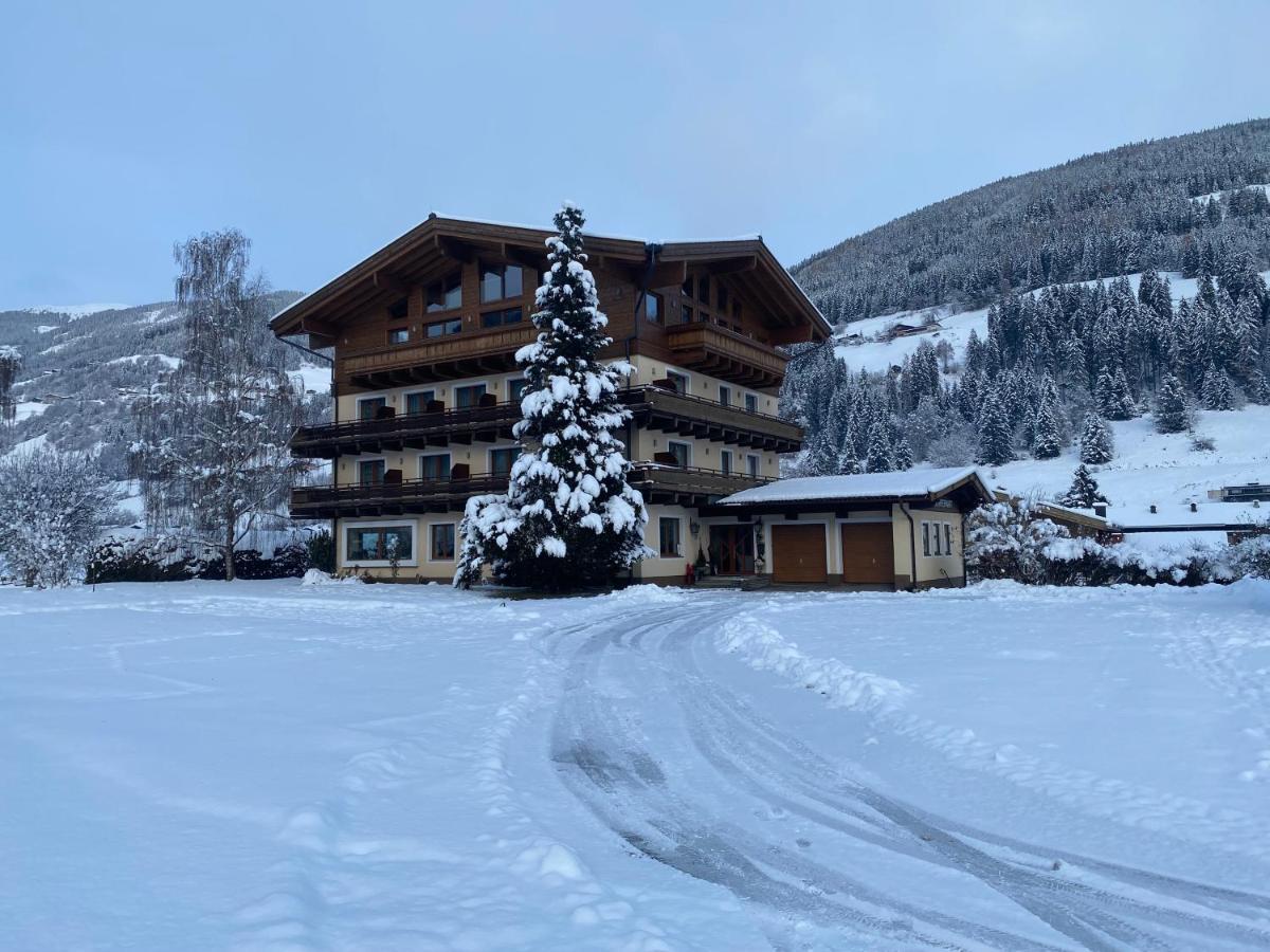 Pension Dorferwirt Bramberg am Wildkogel Εξωτερικό φωτογραφία